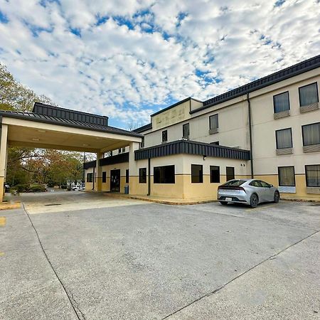 Oyo Hotel Rome West Ga Ngoại thất bức ảnh