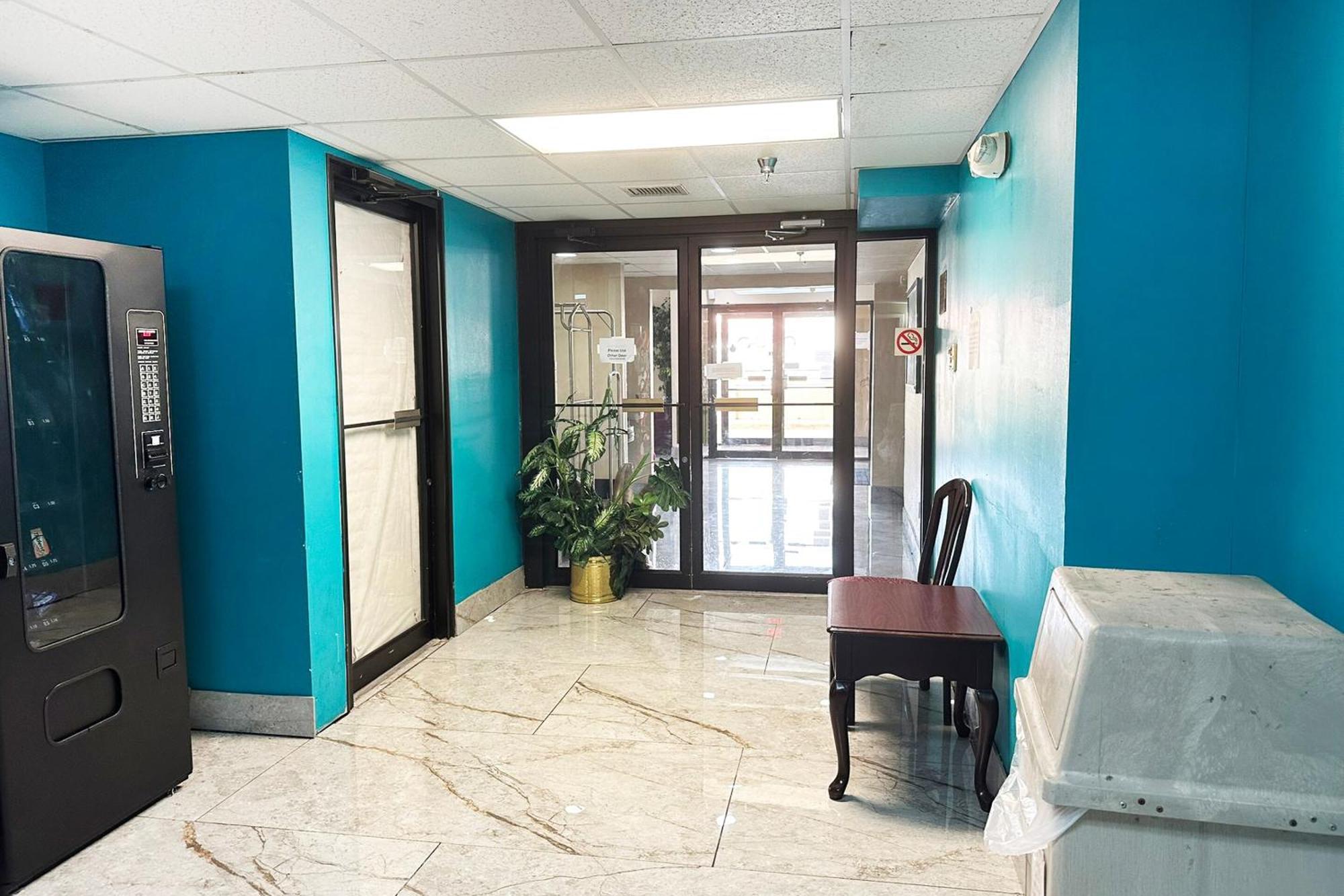 Oyo Hotel Rome West Ga Ngoại thất bức ảnh