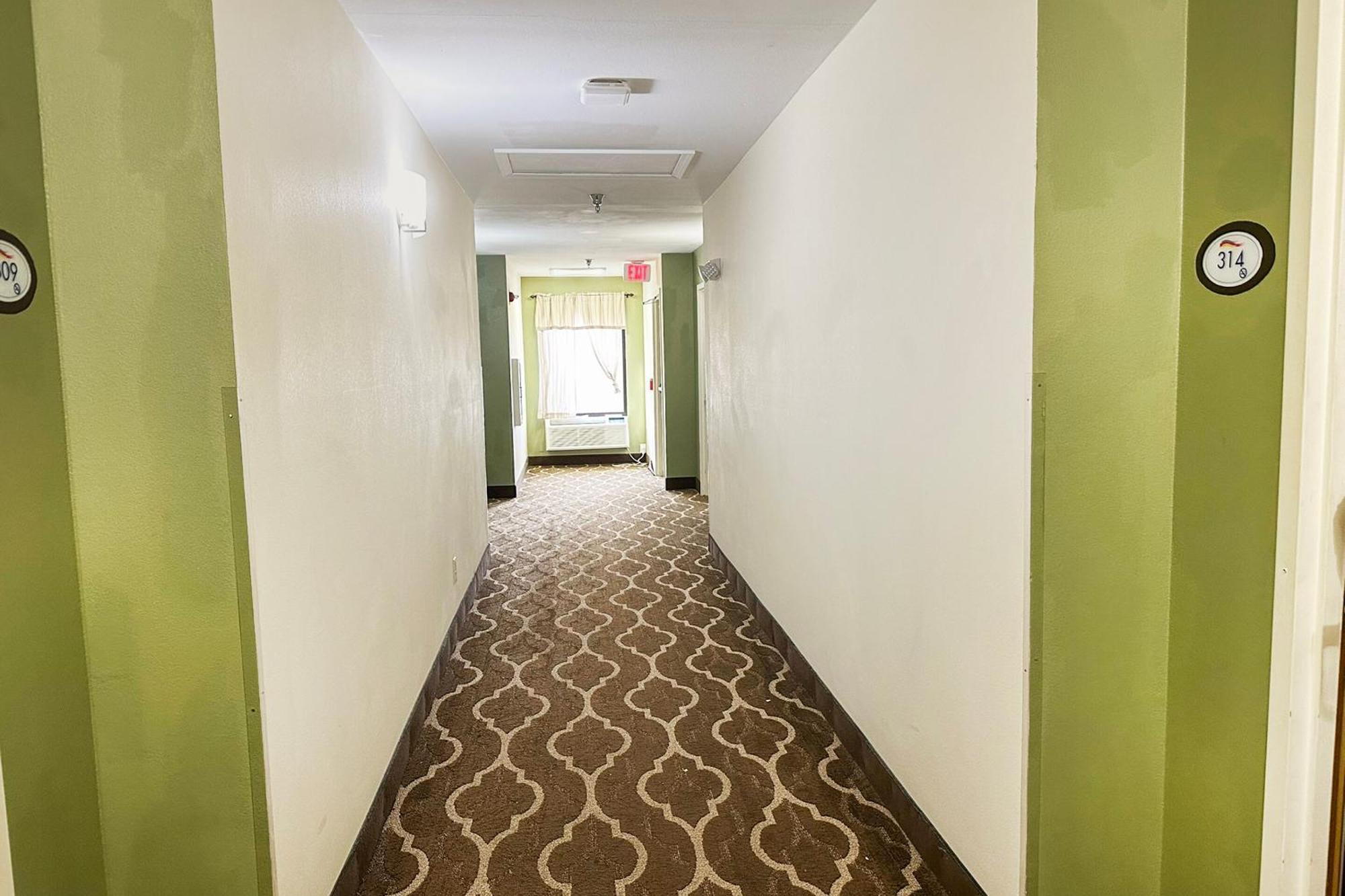 Oyo Hotel Rome West Ga Ngoại thất bức ảnh
