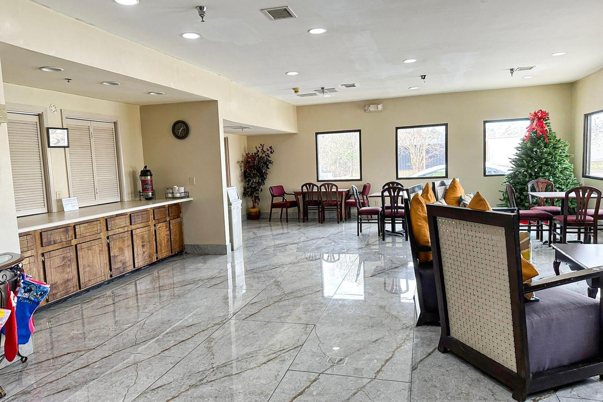 Oyo Hotel Rome West Ga Ngoại thất bức ảnh