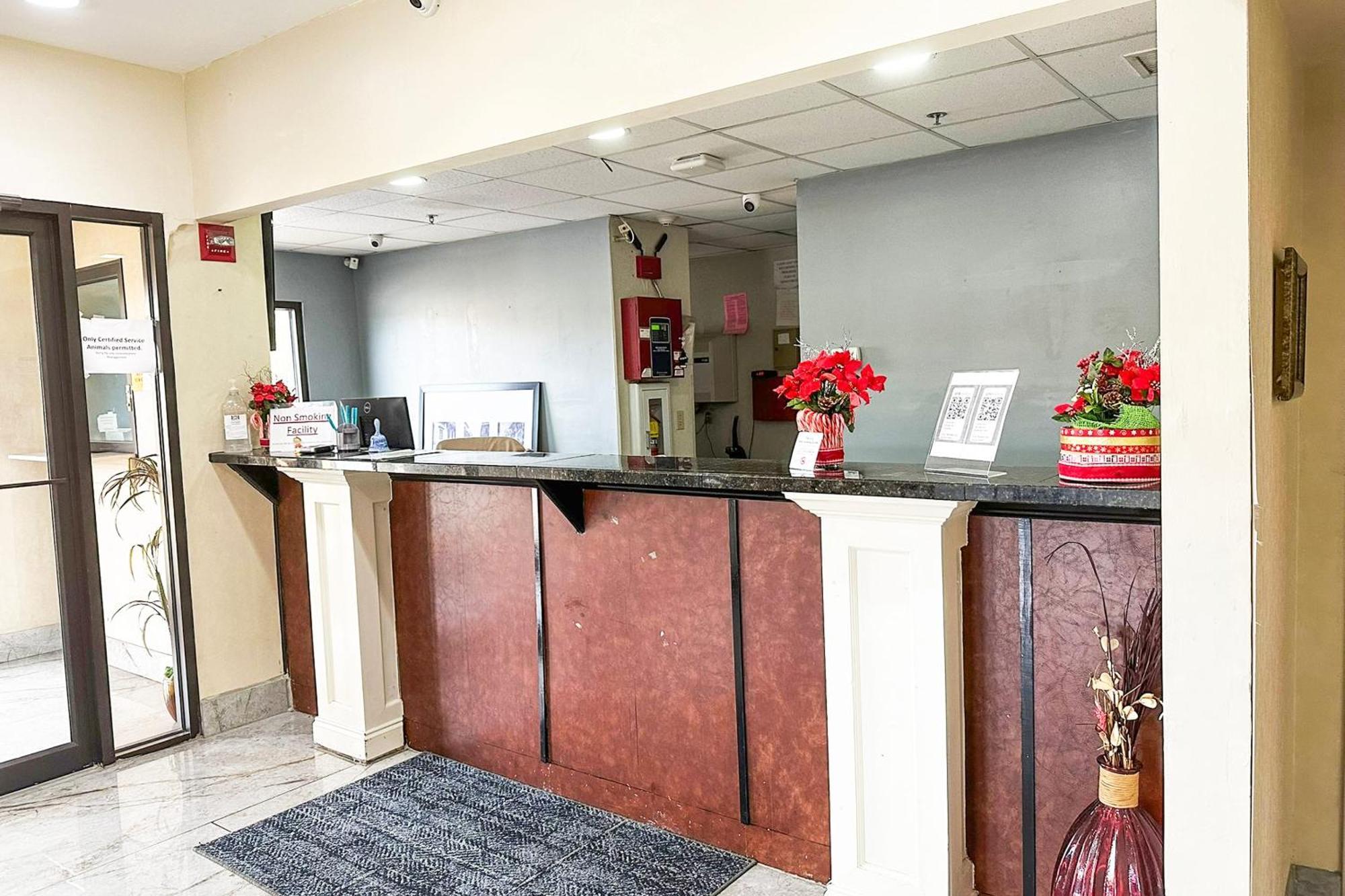 Oyo Hotel Rome West Ga Ngoại thất bức ảnh